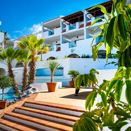 Albatros By Malibu Aparthotel