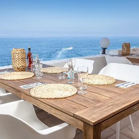 Albatros By Malibu Aparthotel *