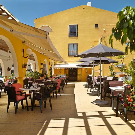 Aparthotel Albatros By Malibu