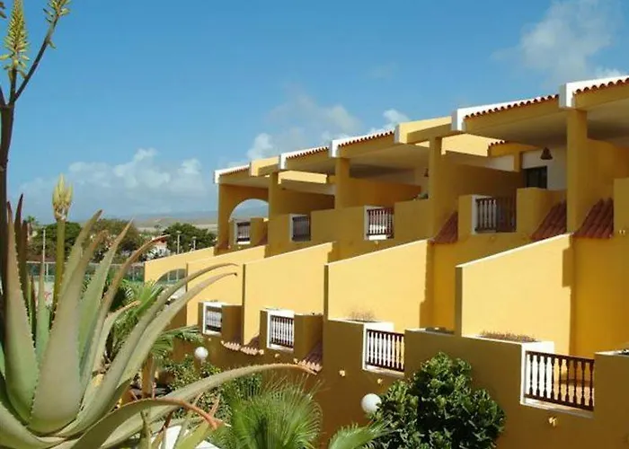 Albatros By Malibu Apartahotel