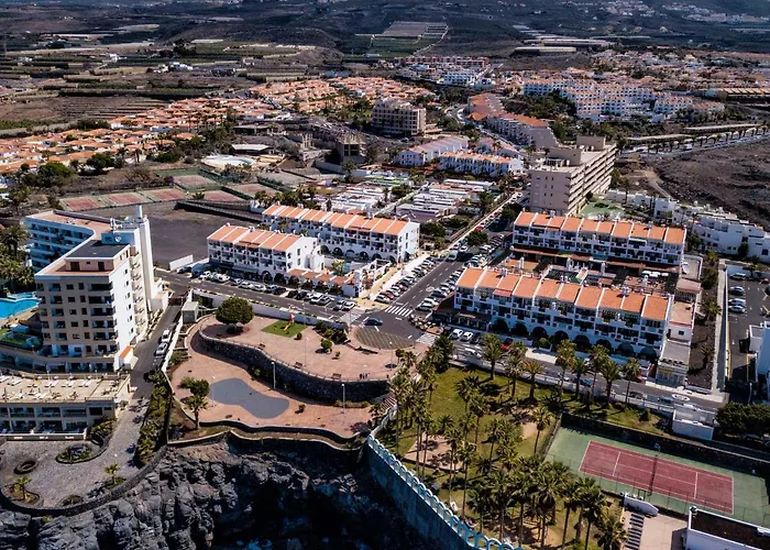 Albatros By Malibu Apartahotel *